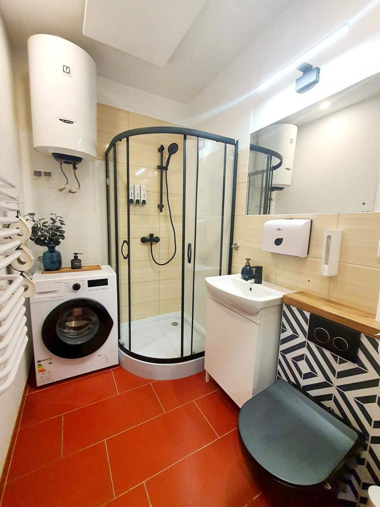 Master Corner Apartment Krakow Luaran gambar